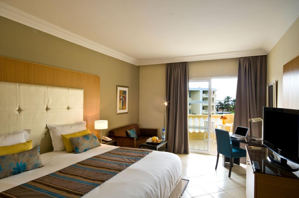 Royal Thalassa Monastir Exterior foto A room at the hotel