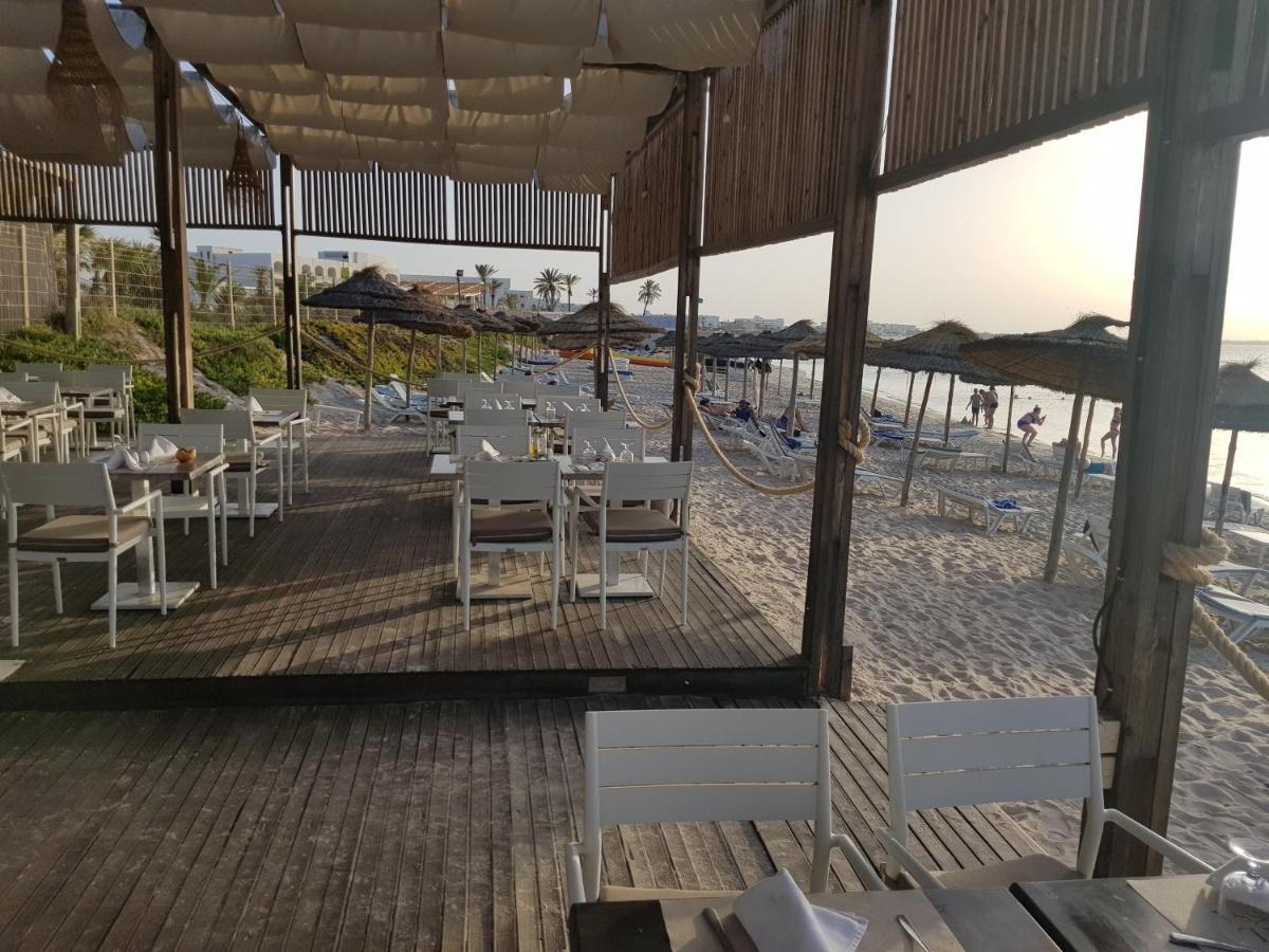 Royal Thalassa Monastir Exterior foto Beach bar in Greece